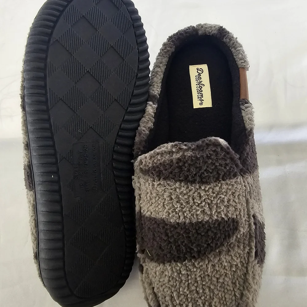 Dearfoams Men's Clog Slippers Gel Infused Memory Foam Camo Grey Size S 7-8 NWT